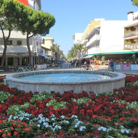 Marco Polo Leilighet Lignano Sabbiadoro Eksteriør bilde